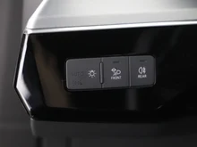 Audi e-tron Sportback 50 quattro 230 kW in BRILLANTSCHWARZ