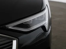 Audi e-tron Sportback 50 quattro 230 kW in BRILLANTSCHWARZ