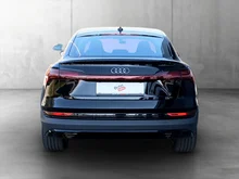 Audi e-tron Sportback 50 quattro 230 kW in BRILLANTSCHWARZ