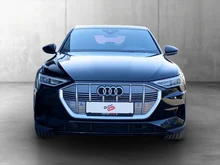 Audi e-tron Sportback 50 quattro 230 kW in BRILLANTSCHWARZ