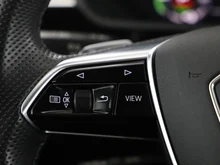 Audi e-tron Sportback 50 quattro 230 kW in BRILLANTSCHWARZ