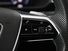 Audi e-tron Sportback 50 quattro 230 kW in BRILLANTSCHWARZ