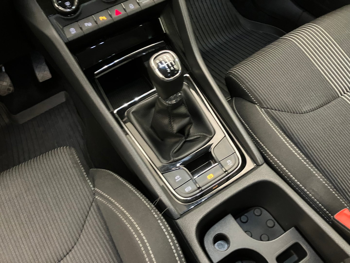Škoda KAROQ Style SC TDI | Bild 23 von 31
