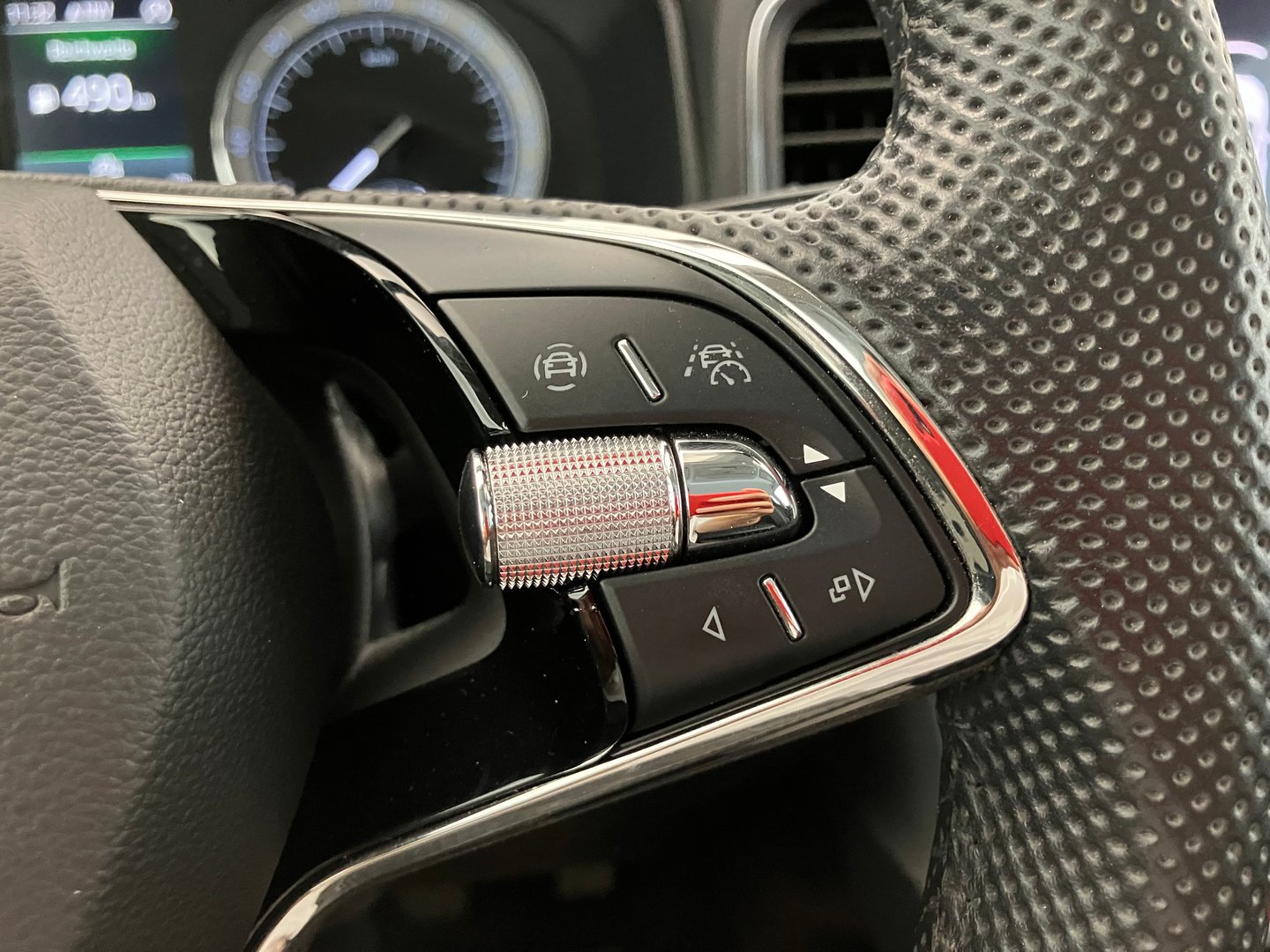 Škoda KAROQ Style SC TDI | Bild 16 von 31
