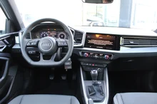 Thumbnail-Foto von Fahrzeug