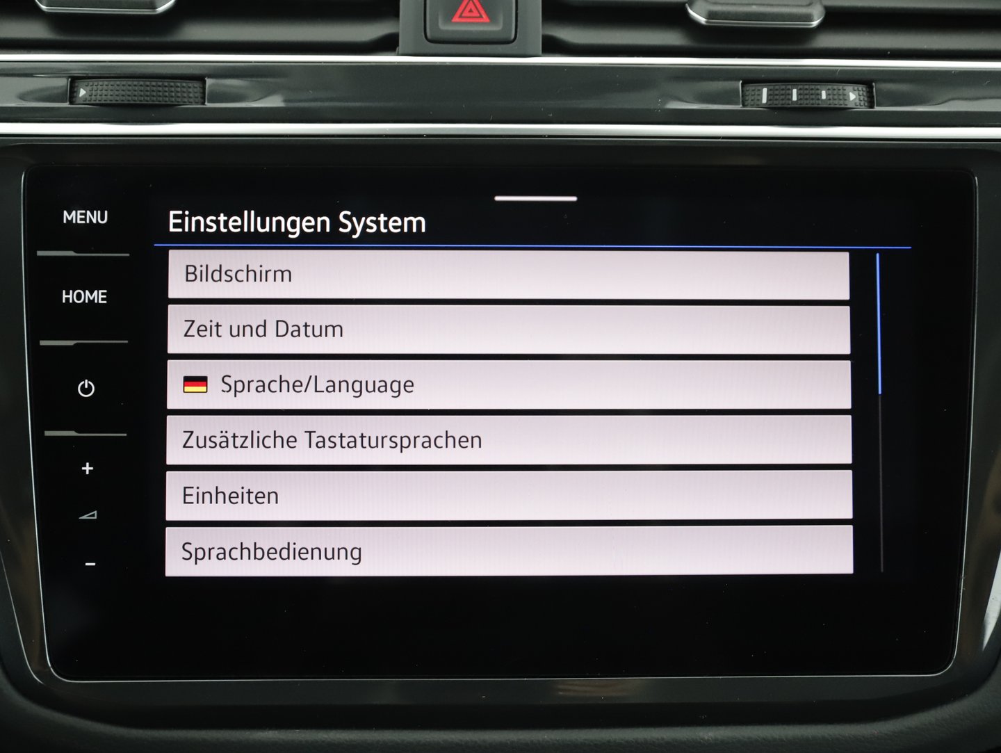 VW Tiguan Life TDI 4MOTION DSG | Bild 16 von 25