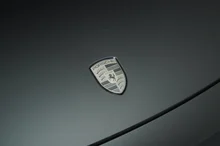Porsche Macan Turbo in tiefschwarzmetallic