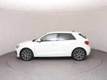 Thumbnail-Foto von Fahrzeug