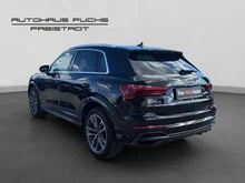 Audi Q3 e-tron 45 TFSI e S line exterieur in Mythosschwarz Metallic