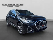 Audi Q3 e-tron 45 TFSI e S line exterieur in Mythosschwarz Metallic