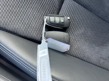 Audi Q3 e-tron 45 TFSI e S line exterieur in Mythosschwarz Metallic