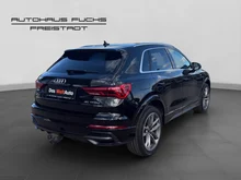 Audi Q3 e-tron 45 TFSI e S line exterieur in Mythosschwarz Metallic