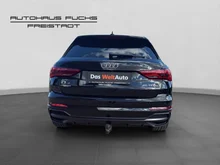 Audi Q3 e-tron 45 TFSI e S line exterieur in Mythosschwarz Metallic