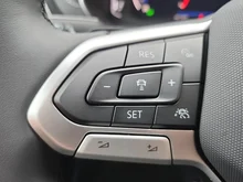 VW T-Cross Sport TSI DSG in Deep Black Perleffekt
