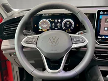 VW Tiguan Friends eTSI DSG in Persimmon Red Metallic