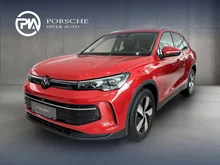VW Tiguan Friends eTSI DSG in Persimmon Red Metallic