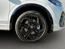 VW Tiguan Sport TDI 4MOTION DSG in Pure White