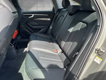 Audi A6 Avant TDI 150 kW in Chronosgrau Metallic