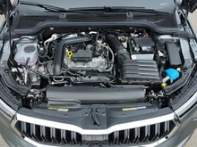 Škoda Kamiq Selection TSI in Graphit-Grau Metallic