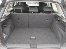 Škoda Kamiq Selection TSI in Graphit-Grau Metallic