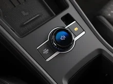 VW T-Roc Life eTSI DSG in Pure White