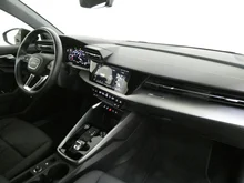 Audi A3 Limousine 35 TDI in A2 Brillantschwarz