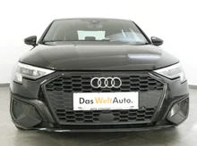 Audi A3 Limousine 35 TDI in A2 Brillantschwarz