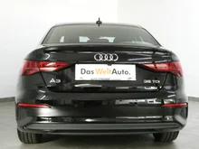 Audi A3 Limousine 35 TDI in A2 Brillantschwarz