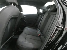 Audi A3 Limousine 35 TDI in A2 Brillantschwarz