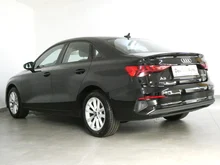 Audi A3 Limousine 35 TDI in A2 Brillantschwarz