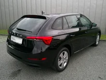 Škoda Scala SC TSI in Black-Magic Perleffekt