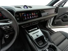 Porsche Cayenne E-Hybrid in CARRARAWEISSMETALLIC