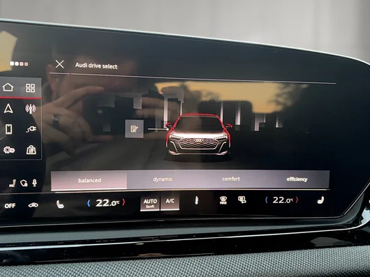 Bild eines Audi A5 Limousine e-hybrid quattro 220 kW