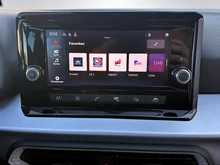 SEAT Arona 1,0 Eco TSI FR in Nevada-Weiß Metallic