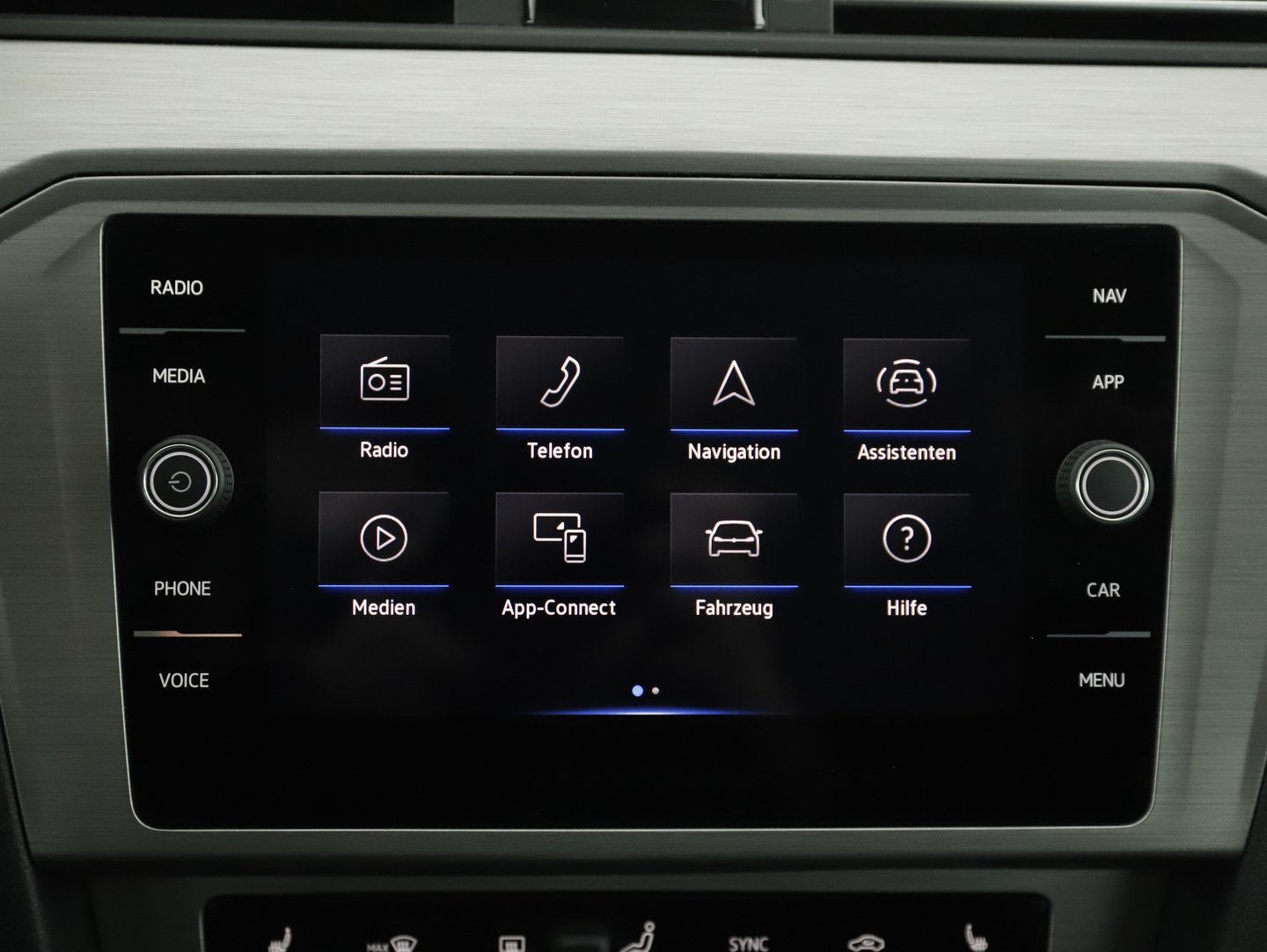 VW Passat Variant TDI DSG | Bild 14 von 22