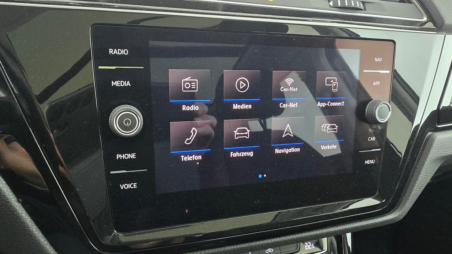 VW Touran Highline TDI SCR DSG 5-Sitzer | Bild 18 von 25
