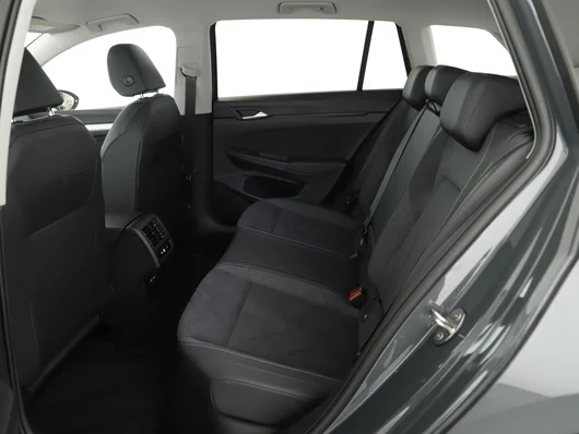 Bild eines Golf Variant Business TDI