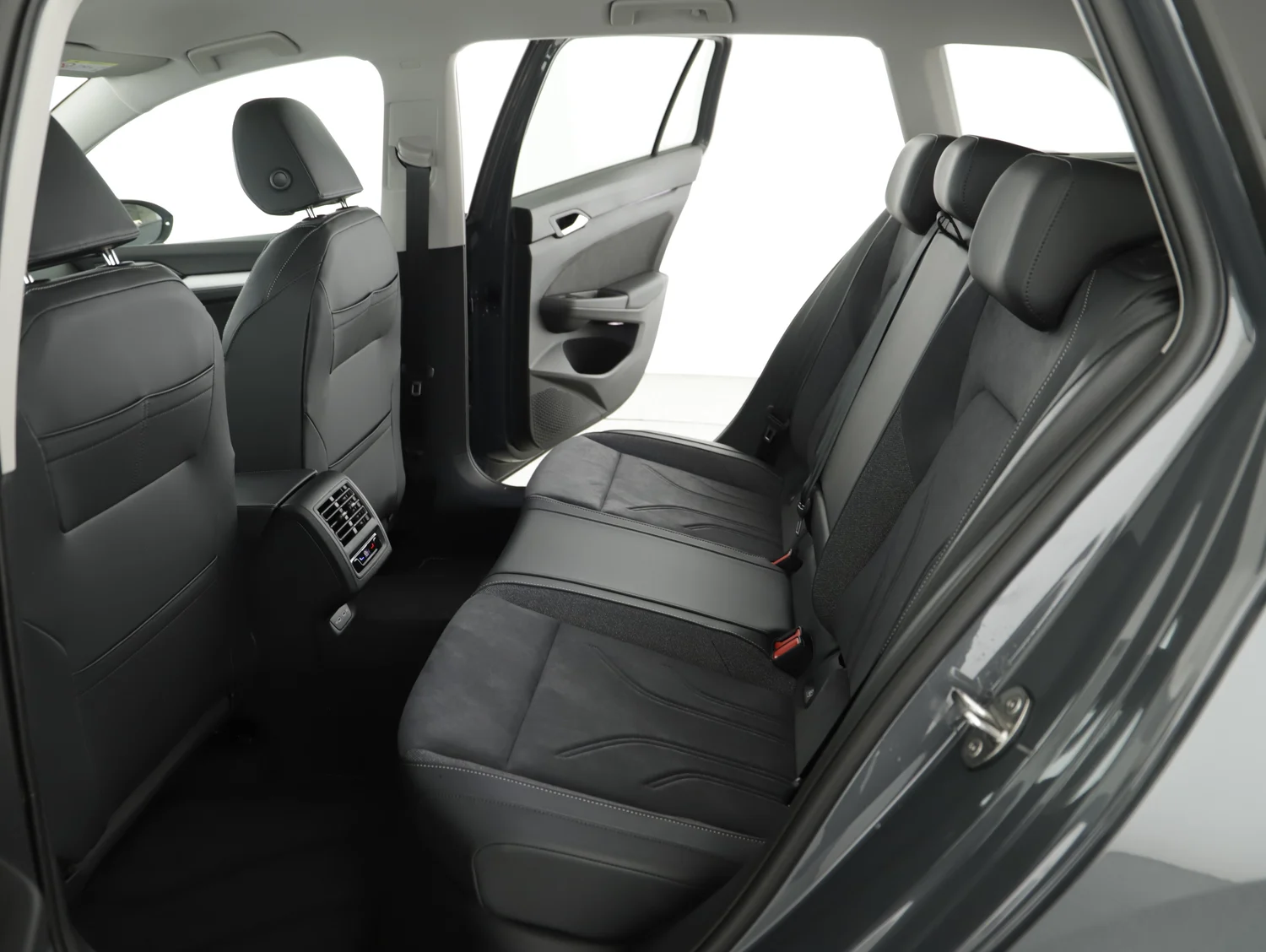 Bild eines Golf Variant Business TDI