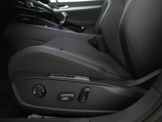 Bild eines Golf Variant Business TDI