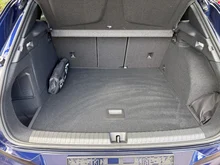 CUPRA Terramar e-HYBRID 204 PS DSG in Cosmos-Blau Metallic