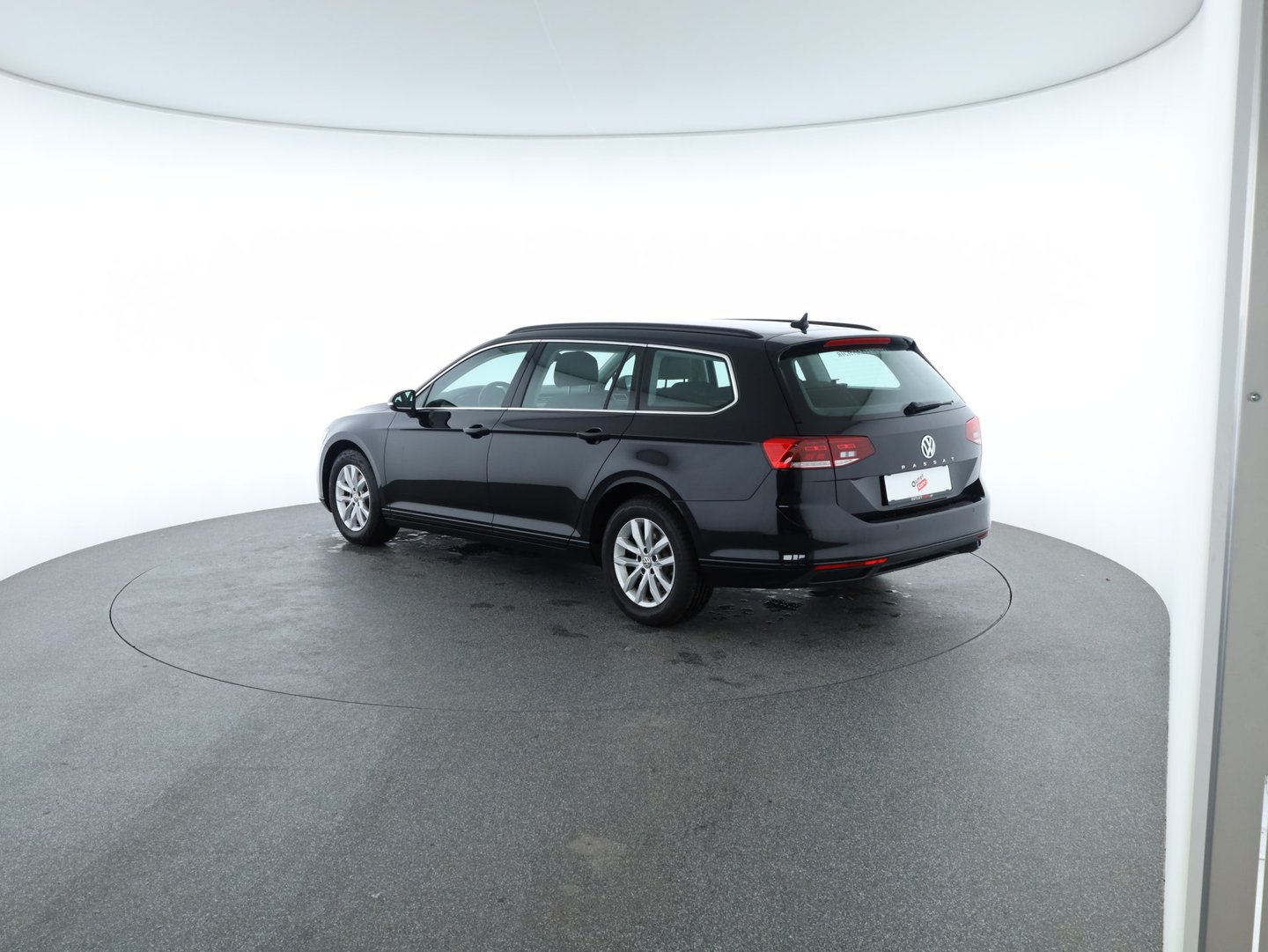 VW Passat Variant Business TDI DSG | Bild 2 von 17