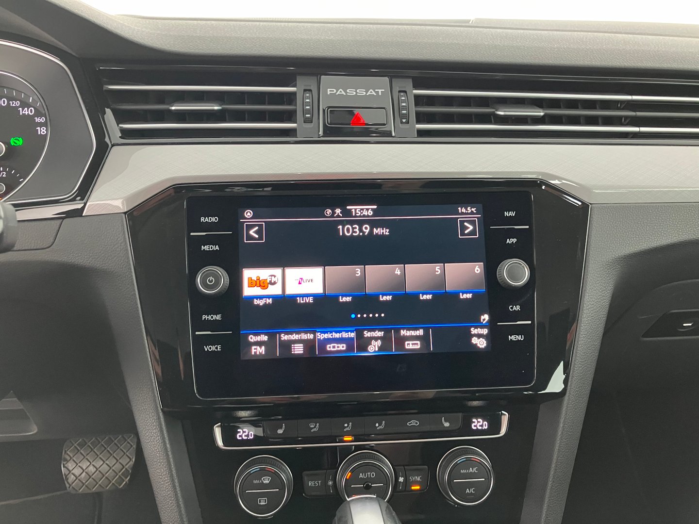 VW Passat Variant Business TDI DSG | Bild 9 von 17