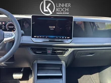 VW Tiguan Friends eTSI DSG in Grenadillschwarz Metallic