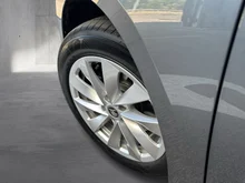 Škoda Superb Combi Selection TDI DSG in Graphit-Grau Metallic