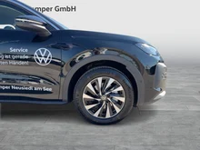 VW T-Roc Life eTSI DSG in Grenadillschwarz Metallic