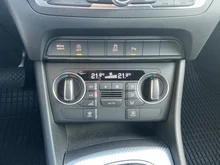 Audi Q3 1.4 TFSI cod design in Schwarz