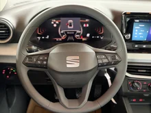 SEAT Arona Reference Edition 1.0 TSI in Candy-Weiß