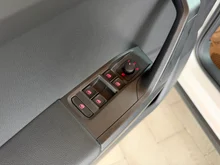 SEAT Arona Reference Edition 1.0 TSI in Candy-Weiß