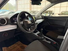 SEAT Arona Reference Edition 1.0 TSI in Candy-Weiß