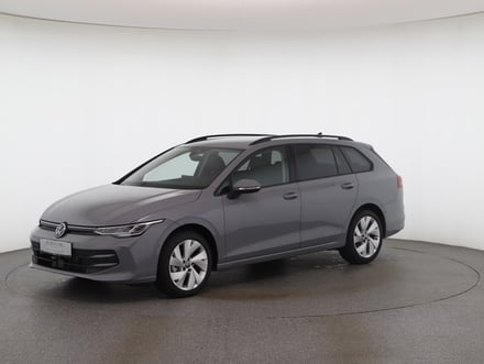 VW Golf Variant Business mHeV DSG